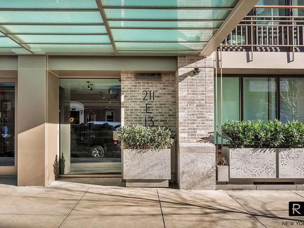 211 East 13th Street 6D, New York NY 10003