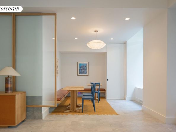 234 East 46th Street 404, New York NY 10017