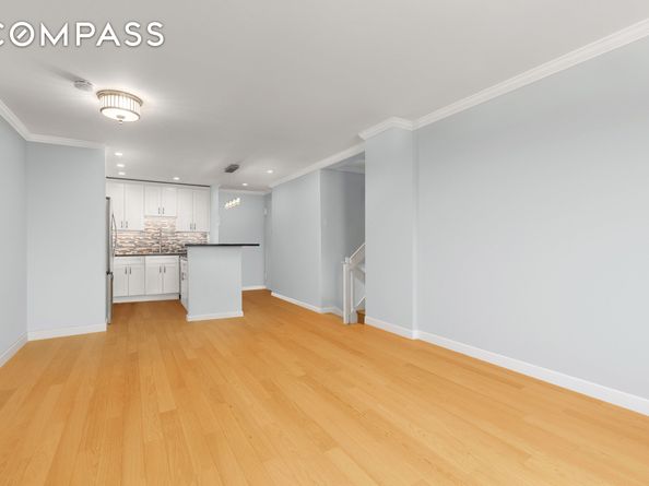 7 East 35th Street 2E, New York NY 10016