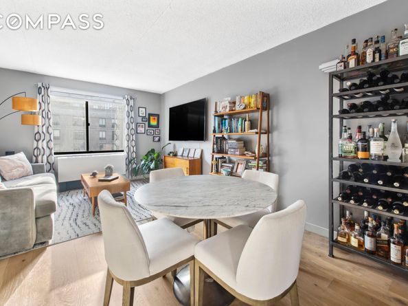 300 Rector Place 8N, New York NY 10280