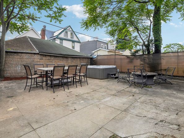 620 East 40th Street, Brooklyn NY 11203