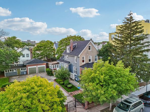 620 East 40th Street, Brooklyn NY 11203