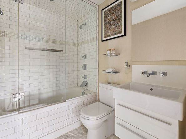 167 Perry Street 4NQ, New York NY 10014