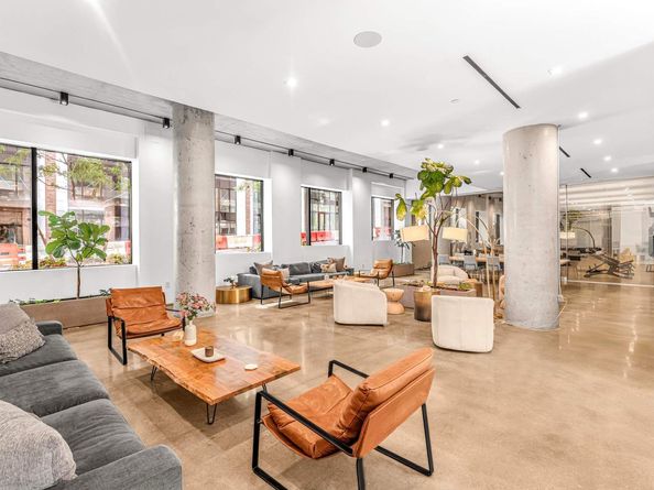 98 Front Street 7Q, Brooklyn NY 11201