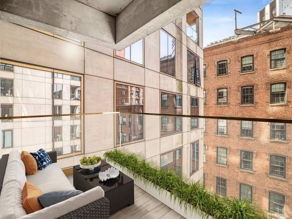 98 Front Street 7Q, Brooklyn NY 11201