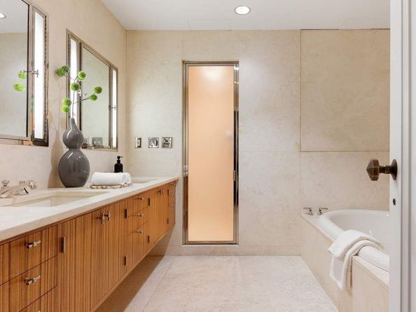 130 East 67th Street 2/3E, New York NY 10065
