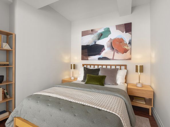 353 West 56th Street 4J, New York NY 10019