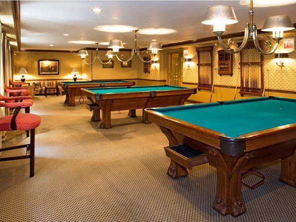 353 West 56th Street 4J, New York NY 10019