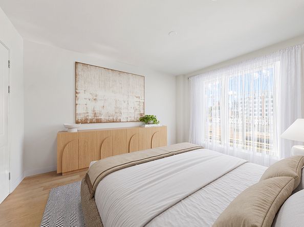 37-26 32nd Street N4G, Queens NY 11101