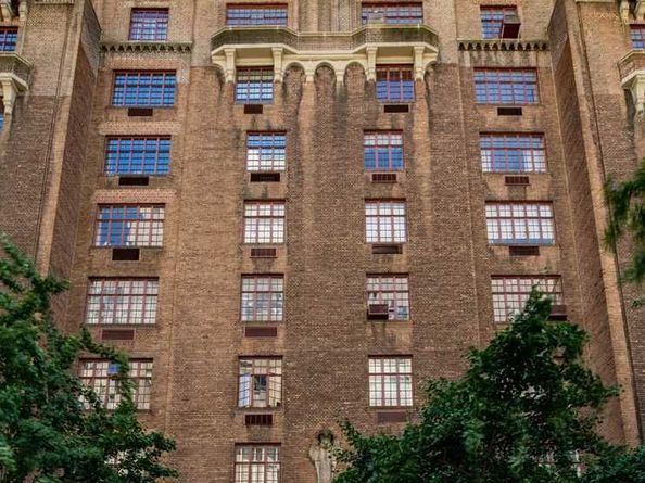 115 East 67th Street 3C, New York NY 10065