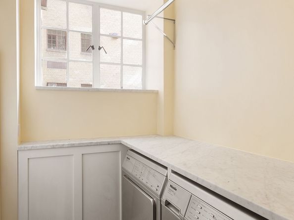 115 East 67th Street 3C, New York NY 10065