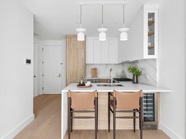 184 Hawthorne Street 2A, Brooklyn NY 11225