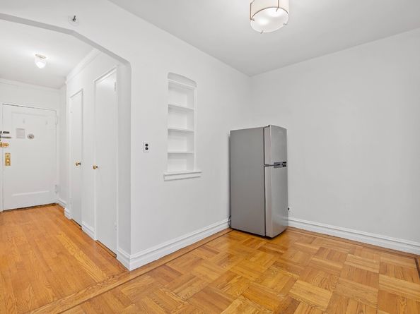 860 Grand Concourse 5P, Bronx NY 10451