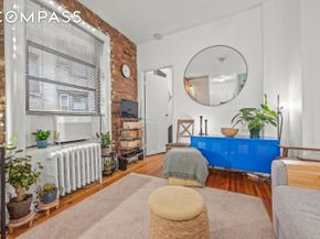 204 West 10th Street 7A, New York NY 10014