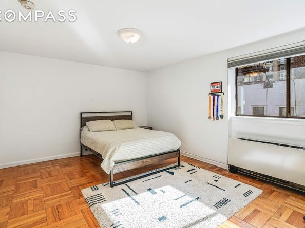 170 East 88th Street 6D, New York NY 10128