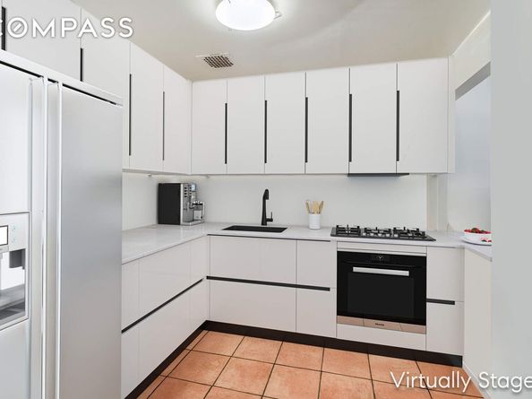 170 East 88th Street 6D, New York NY 10128