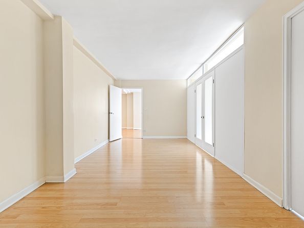 233 East 69th Street 15GH, New York NY 10021