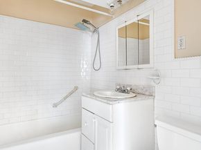 233 East 69th Street 15GH, New York NY 10021