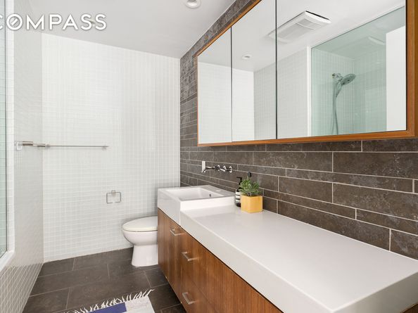 263 Bowery 5, New York NY 10002