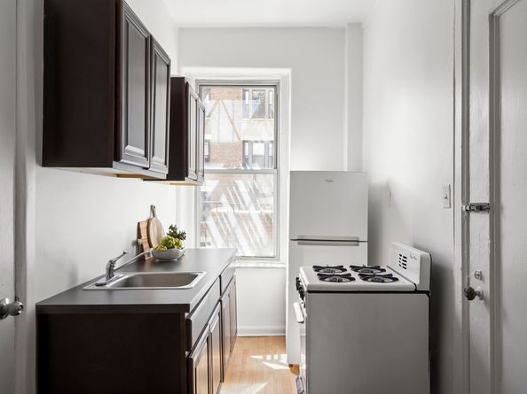 417 Riverside Drive 5F, New York NY 10025
