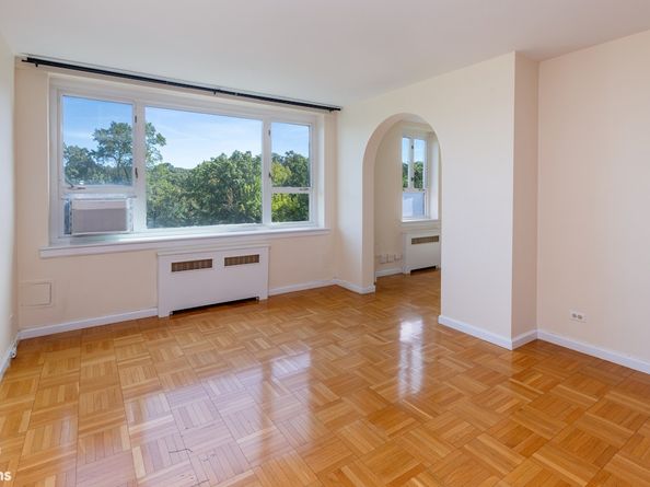 5355 Henry Hudson Parkway 6D, Bronx NY 10471