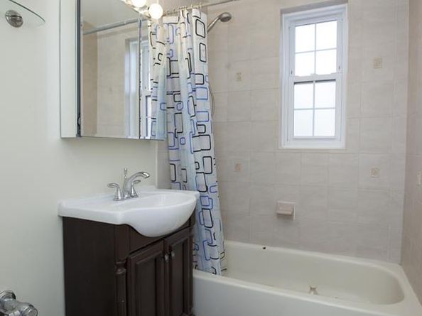 140-21 Burden Crescent 306, Queens NY 11435