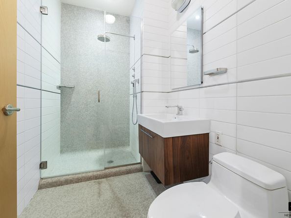 70 Washington Street 8N, Brooklyn NY 11201