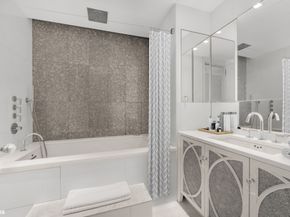 200 East 69th Street 47, New York NY 10021