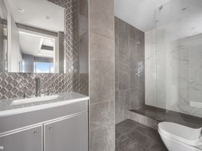 200 East 69th Street 47, New York NY 10021