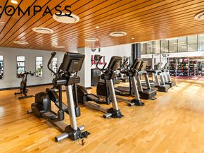 547 West 47th Street 1102, New York NY 10036