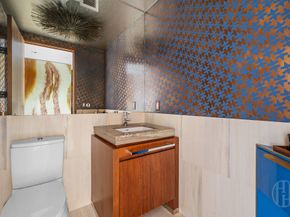 400 5th Avenue 34B, New York NY 10018