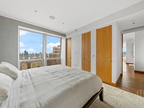 400 5th Avenue 34B, New York NY 10018