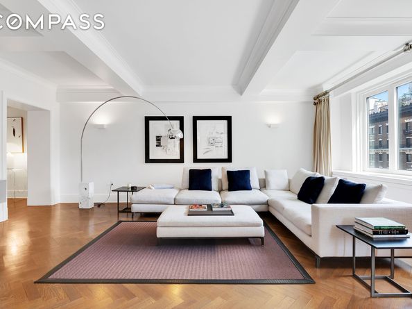 530 Park Avenue 17A, New York NY 10065