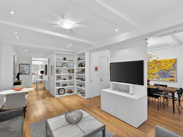146 East 49th Street 9B, New York NY 10017