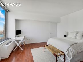 360 East 88th Street 22C, New York NY 10128