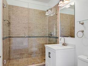 360 East 88th Street 22C, New York NY 10128