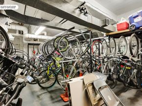 425 East 79th Street 8D, New York NY 10021