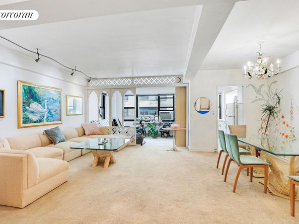 425 East 79th Street 8D, New York NY 10021
