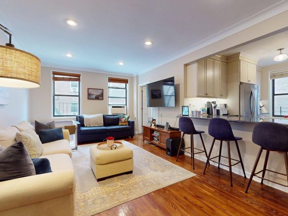 110-45 71st Road 3H, Queens NY 11375