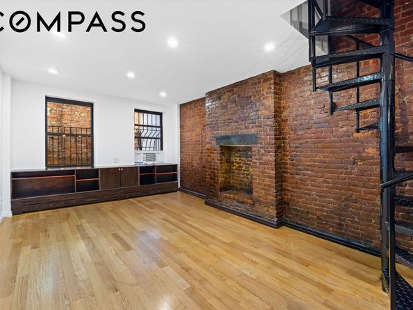 118 Suffolk Street 2D, New York NY 10002