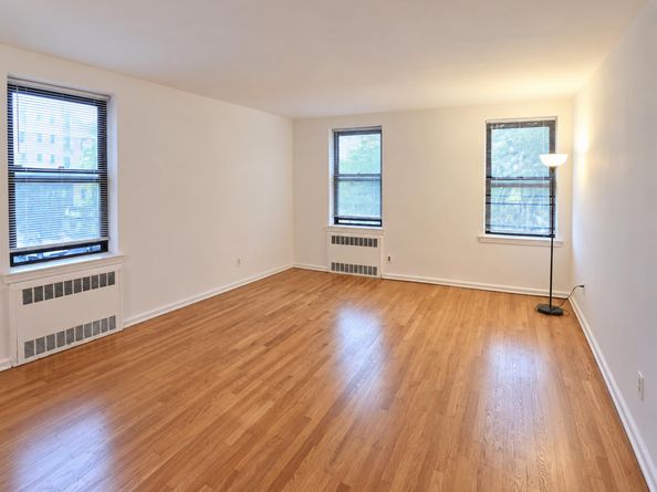302 96th Street 2L, Brooklyn NY 11209
