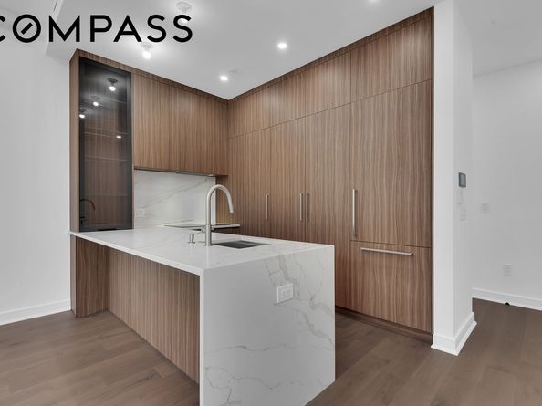 145 Conselyea Street B, Brooklyn NY 11211