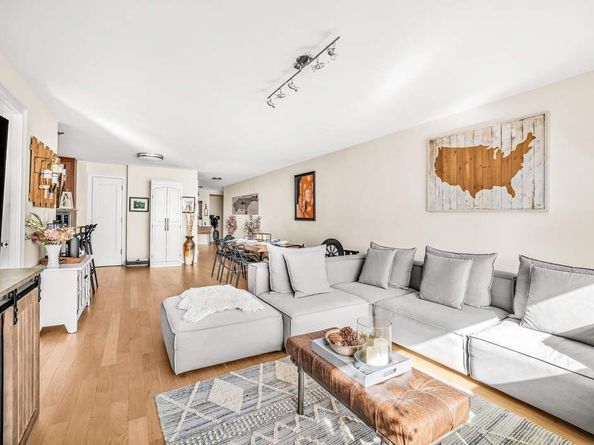 340 East 64th Street 6L, New York NY 10065