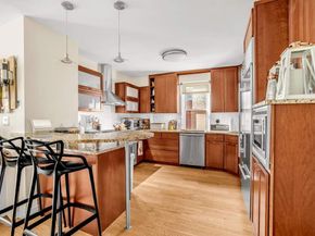 340 East 64th Street 6L, New York NY 10065