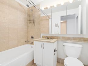 250 East 30th Street 3C, New York NY 10016