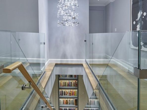 150 East 69th Street 4M, New York NY 10021