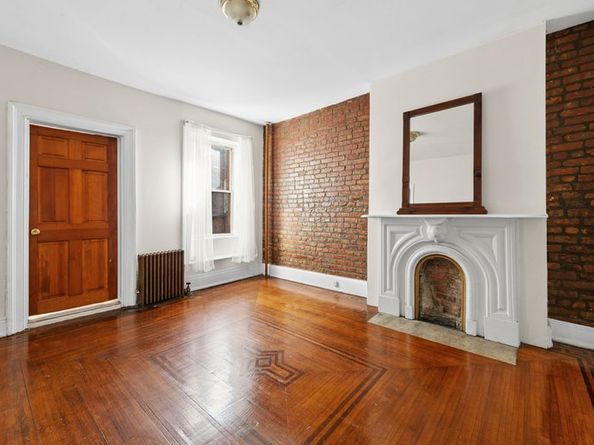 359 Carlton Avenue, Brooklyn NY 11238