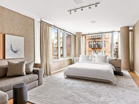 350 West Broadway 5th Floor, New York NY 10013