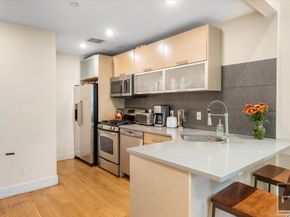 727 Dean Street 2F, Brooklyn NY 11238
