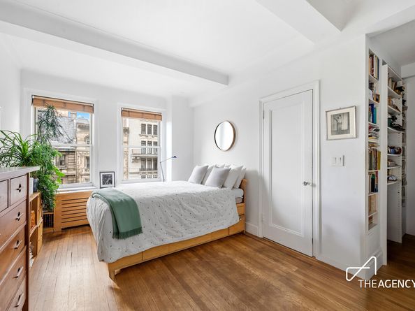 310 West 72nd Street 5F, New York NY 10023